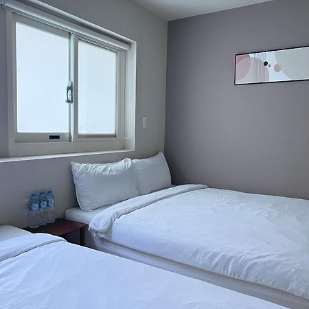 Hotel 微趣 Wechill Tainan Exterior foto