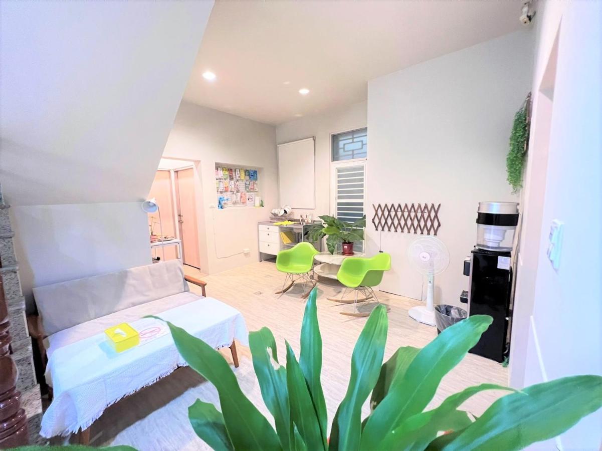Hotel 微趣 Wechill Tainan Exterior foto